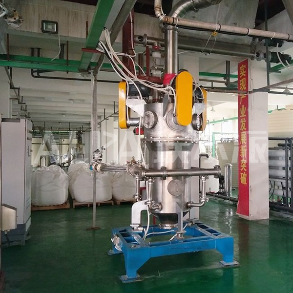 <a href=http://www.83557100.com/chanpin/27.html target=_blank class=infotextkey>氣流粉碎機</a>現場圖
